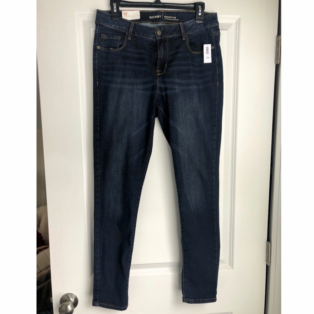 NWT Old Navy Rockstar Mid-Rise Super Skinny Jeans